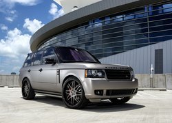 Land Rover Range Rover, Range Rover Autobiography Ultimate Edition, 2011, Budynek