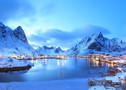 Norwegia, Lofoty, Wioska, Reine, Góry, Domy, Zima