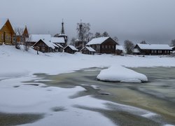 Rosyjska wieś Kimzha zimą
