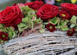 Kwiaty, Czerwone, Róże, Hortensje, Koszyk