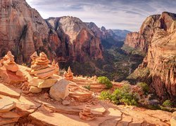 Góry, Kanion, Zion Canyon, Skały, Park Narodowy Zion, Utah, Stany Zjednoczone