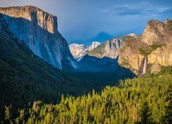 Dolina, Yosemite Valley, Góry, Wodospad, Las, Park Narodowy Yosemite, Stany Zjednoczone, Kalifornia