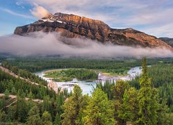 Góry, Rzeka, Bow River, Park Narodowy Banff, Alberta, Kanada, Lasy, Chmury