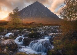 Zachód słońca, Jesień, Góra, Buachaille Etive Mor, Dolina, Glen Coe, Skały, Rzeka, Drzewa, Szkocja