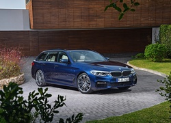 BMW 530d xDrive Touring M Sport Worldwide, 2017