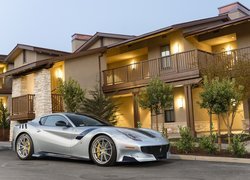 Ferrari F12tdf, 2016, Dom  Ferrari F12 Berlinetta