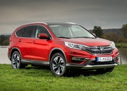 Samochód Honda CR-V z roku 2015