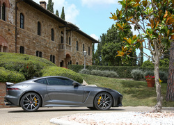 Jaguar F-Type SVR Coupe, 2017