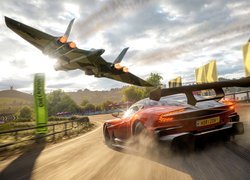 Scena z gry komputerowej Forza Horizon 4