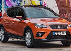 Seat Arona, Przód