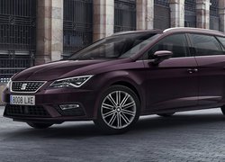 Seat Leon na ulicy