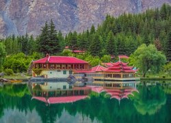 Shangrila Resort Hotel, Jezioro, Lower Kachura Lake, Drzewa, Skardu, Pakistan