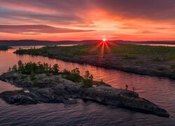 Rosja, Karelia, Jezioro, Ładoga, Wyspy, Drzewa, Wschód słońca