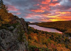 Jezioro, Lake of the Clouds, Góry, Porcupine Mountains, Jesień, Lasy, Michigan, Stany Zjednoczone