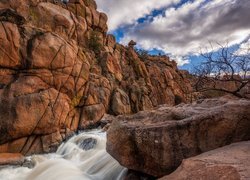 Niebo, Chmury, Skały, Wodospad, Flume Trail Waterfall, Prescott, Arizona, Stany Zjednoczone