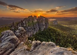 Park Narodowy Saskiej Szwajcarii, Skały Schrammsteine, Góry Połabskie, Niemcy, Zachód słońca