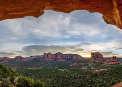 Skały, Łuk skalny, Park Narodowy Wielkiego Kanionu, Stan Arizona, Stany Zjednoczone