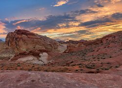 Skały, Piaskowce, Zachód słońca, Dolina Ognia, Valley of Fire, Nevada, Stany Zjednoczone