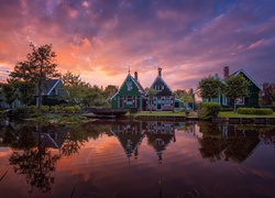 Skansen Zaanse Schans o zmierzchu