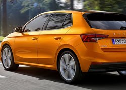 Pomarańczowa, Skoda Fabia, 2021