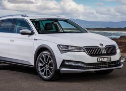 Skoda Superb Scout