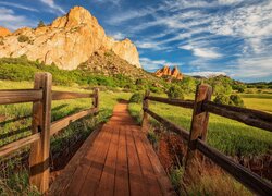 Słoneczny dzień w Garden of the Gods