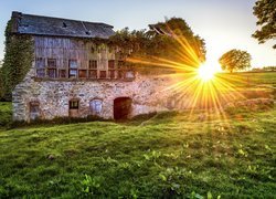 Promienie słońca, Młyn, Old Leckpatrick Corn Mill, Artigarvan, Hrabstwo Tyrone, Irlandia Północna