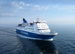 Statek pasażerski, MS Crown Seaways, Morze