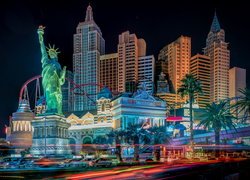 Wieżowce, Statua Wolności, Noc, Las Vegas, Nevada, Stany Zjednoczone