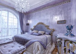 Stylowa sypialnia w jasnofioletowej tonacji