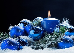Świąteczny stroik w kolorze blue