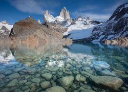 Argentyna, Patagonia, Góry Andy, Szczyt Fitz Roy, Zima, Jezioro, Kamienie