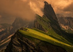 Góry, Mgła, Skały, Dolomity, Szczyt Seceda, Włochy