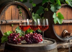 Kieliszki, Wino, Owoce, Winogrona, Beczki
