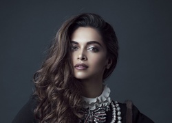 Urocze spojrzenie indyjskiej aktorki Deepiki Padukone