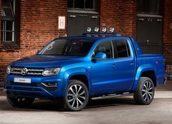 Volkswagen Amarok przodem