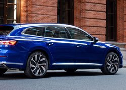 Volkswagen Arteon Shooting Brake R, Bok