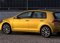 Volkswagen Golf VII