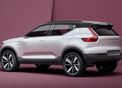 Volvo XC40, 2016, Ściana