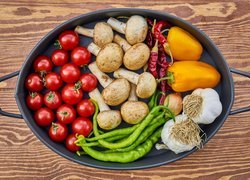 Warzywa, Brytfanna, Pomidorki, Papryka, Chili, Czosnek, Pieczarki