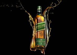 Whisky Johnnie Walker Green Label, Czarne tło