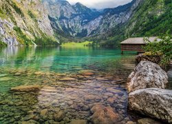 Niemcy, Bawaria, Park Narodowy Berchtesgaden, Jezioro Obersee, Kamienie, Góry, Alpy, Drewniany, Domek