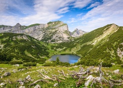 Widok na jezioro Zireiner See w Austrii