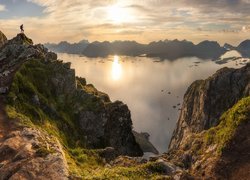 Widok na Morze Norweskie i góry