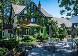 Stany Zjednoczone, Stan Maine, Miasto Bar Harbor, Dom, Pensjonat Ivy Manor Inn, Restauracja Pascones Ristorante