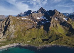 Góry, Szczyty, Stortinden, Śnieg, Jezioro, Lofoten, Norwegia