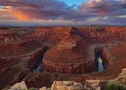 Rzeka, Colorado River, Zakole, Skały, Park Narodowy Wielkiego Kanionu, Kanion, Chmury, Arizona, Stany Zjednoczone