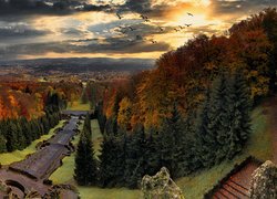 Widok z miejsca Pomnika Herkulesa na Park Wilhelmshohe w Kassel