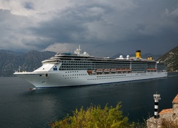 Costa Mediterranea