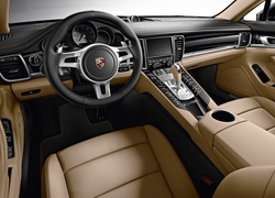 Wnętrze Porsche Panamera Platinum Edition rocznik 2013